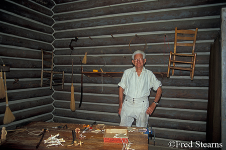 Fort Boonesborough Cabin Interior - Toymaker