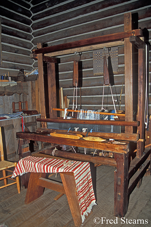 Fort Boonesborough - Cabin Interior - Loom